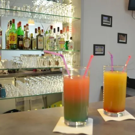 ホテル Cit' De France ロシュフォール